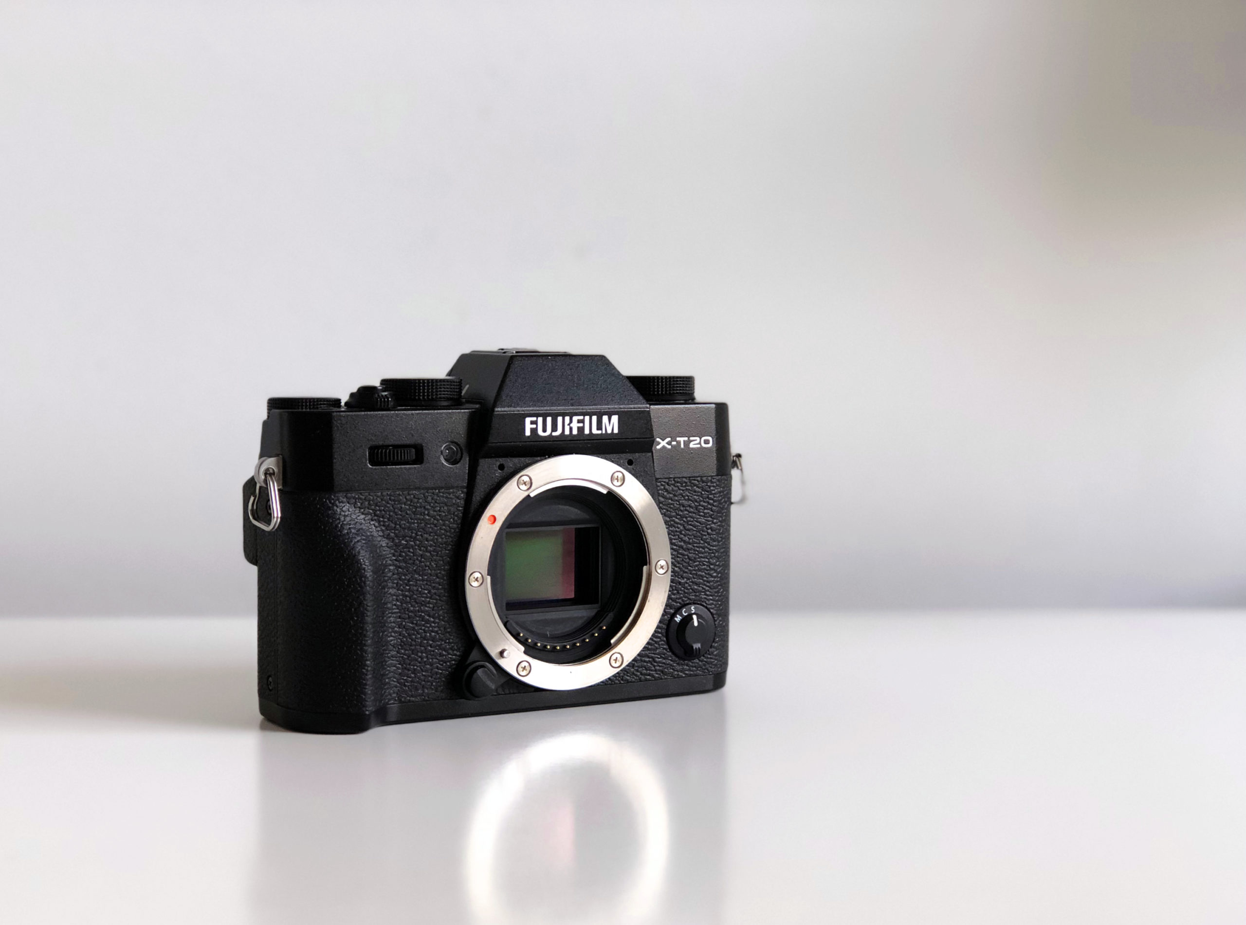 Fujifilm X-T20 body in black color